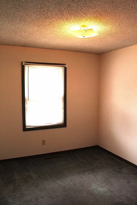 211 Cardinal Ln, Tipton, MO 65081 photo 7