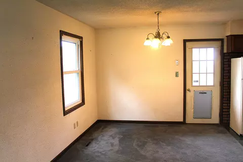 211 Cardinal Ln, Tipton, MO 65081 photo 4