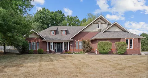 100 Dene Dr, Columbia, MO 65201