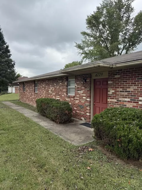 4779 Bethel St, Columbia, MO 65203