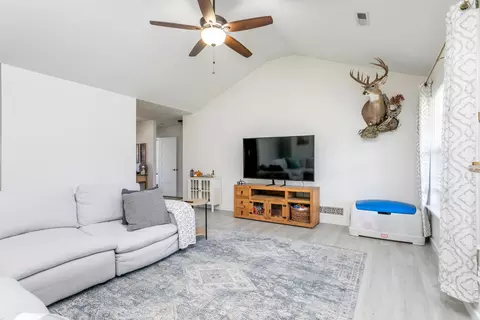 208 Jameson Dr, Ashland, MO 65010 photo 7