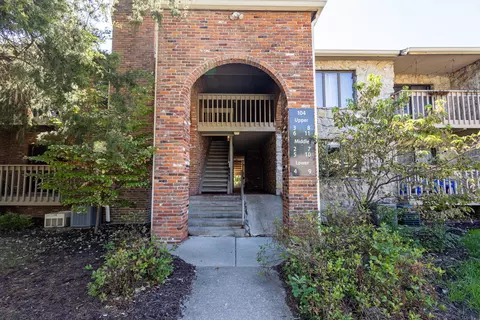 104 E Green Meadows Rd # -3, Columbia, MO 65203