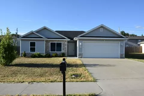 5 Copper Mountain Dr, Columbia, MO 65202