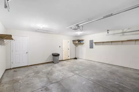 576 E Clearview Dr, Columbia, MO 65202 photo 18