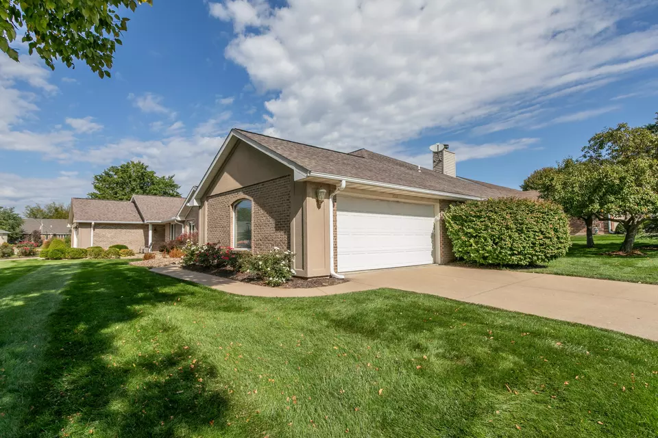 Exterior - 3711 Shadow Glen Ct, Columbia, MO 65203 photo 9 of 9