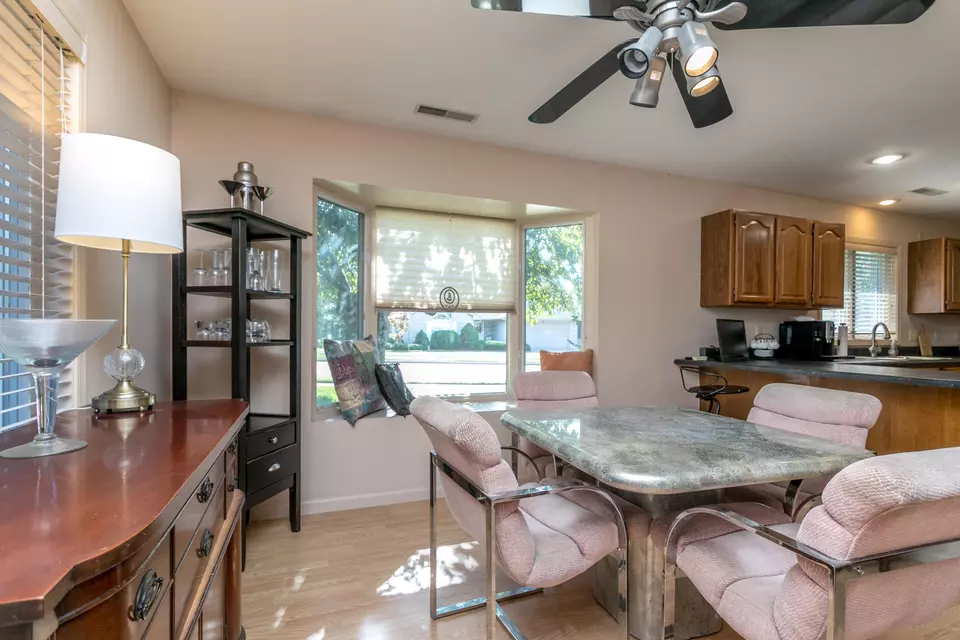Dining - 3711 Shadow Glen Ct, Columbia, MO 65203 photo 3 of 5