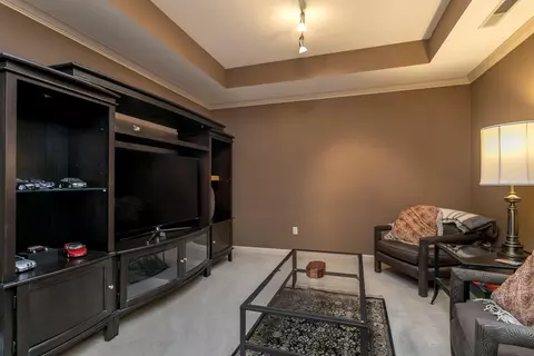 Living - 3711 Shadow Glen Ct, Columbia, MO 65203 photo 1 of 5