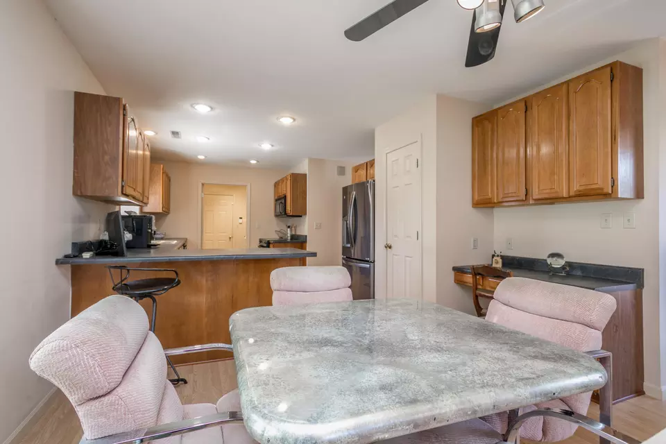 Dining - 3711 Shadow Glen Ct, Columbia, MO 65203 photo 5 of 5
