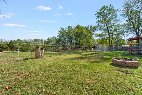 546 Maple Br, Auxvasse, MO 65231 photo 12