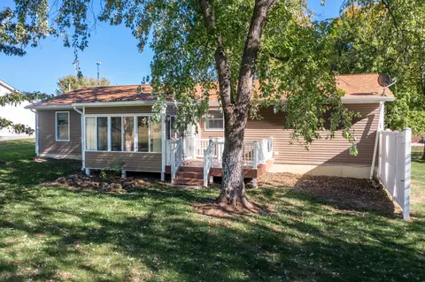 506 Perrey Dr, Holts Summit, MO 65043 photo 18