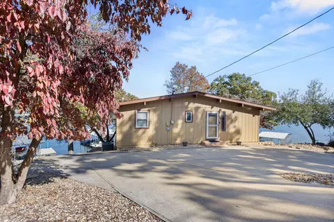 74 Bald Eagle Rd, Sunrise Beach, MO 65079 photo 2