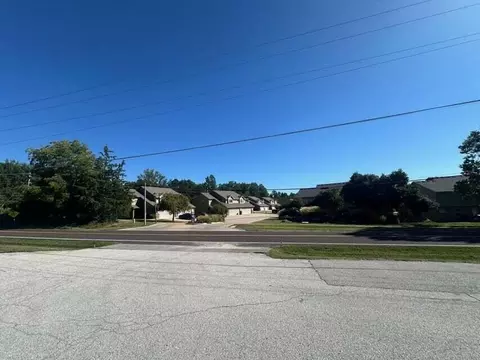 301 E Old Plank Rd, Columbia, MO 65203 photo 2