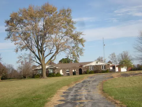 13866 Hwy 24, Madison, MO 65263