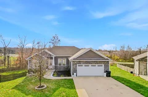 3610 Yellowwood Dr, Columbia, MO 65202