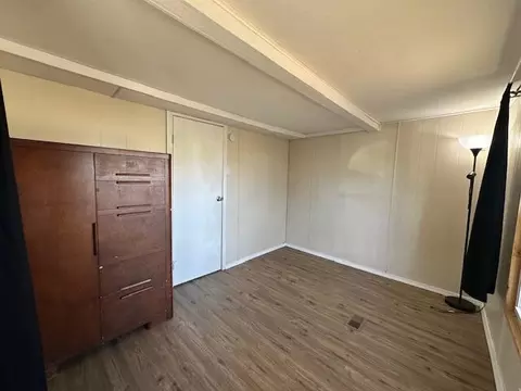 103 Buckner St, Paris, MO 65275 photo 8