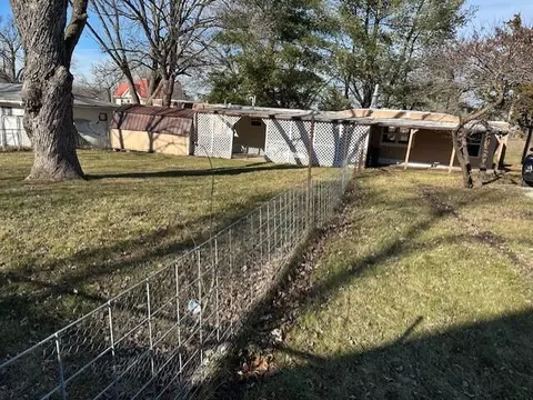 103 Buckner St, Paris, MO 65275 photo 18