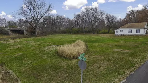 1415 Scott St, Moberly, MO 65270 photo 6