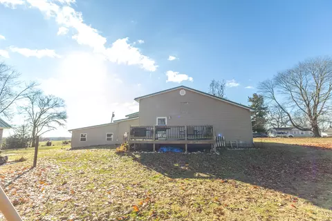 606 E 4th St, Salisbury, MO 65281 photo 6