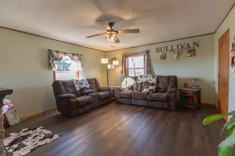 606 E 4th St, Salisbury, MO 65281 photo 15