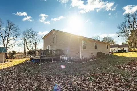 606 E 4th St, Salisbury, MO 65281 photo 5