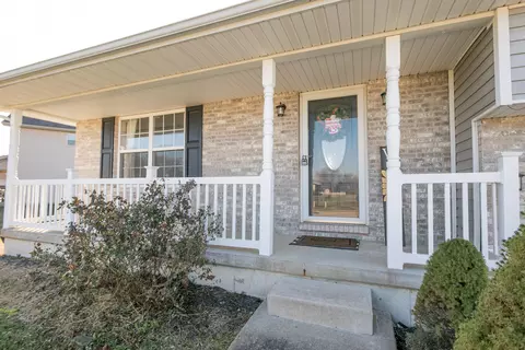 280 Brookstone Dr, Holts Summit, MO 65043 photo 3