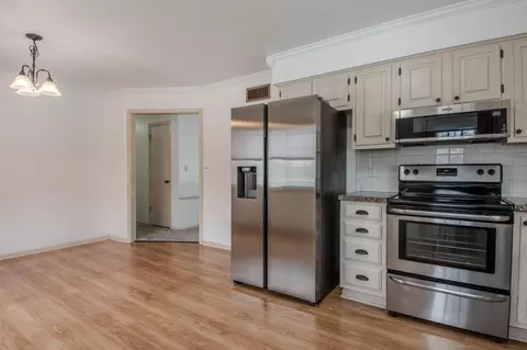 216 Franklin St, Holts Summit, MO 65043 photo 8