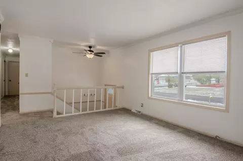 216 Franklin St, Holts Summit, MO 65043 photo 3