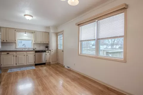 216 Franklin St, Holts Summit, MO 65043 photo 9