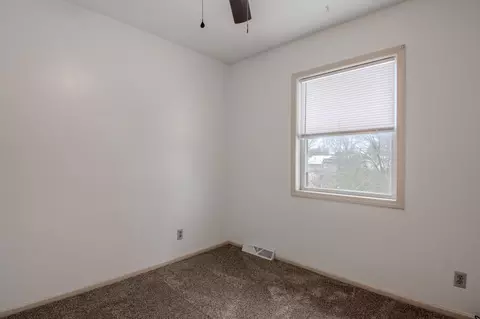 216 Franklin St, Holts Summit, MO 65043 photo 15