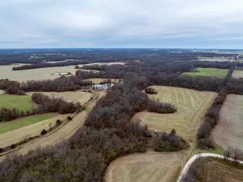 000 County Rd 841, Mexico, MO 65265
