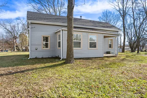 Other - 230 N Moreau Ave, Tipton, MO 65081 photo 2 of 6