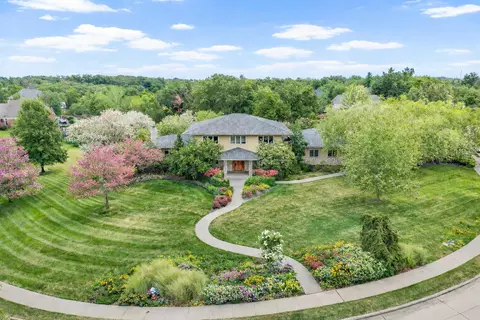 2504 Snowberry Cir, Columbia, MO 65201