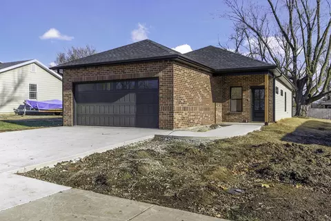 412 N Ogden St, Sturgeon, MO 65284 photo 2