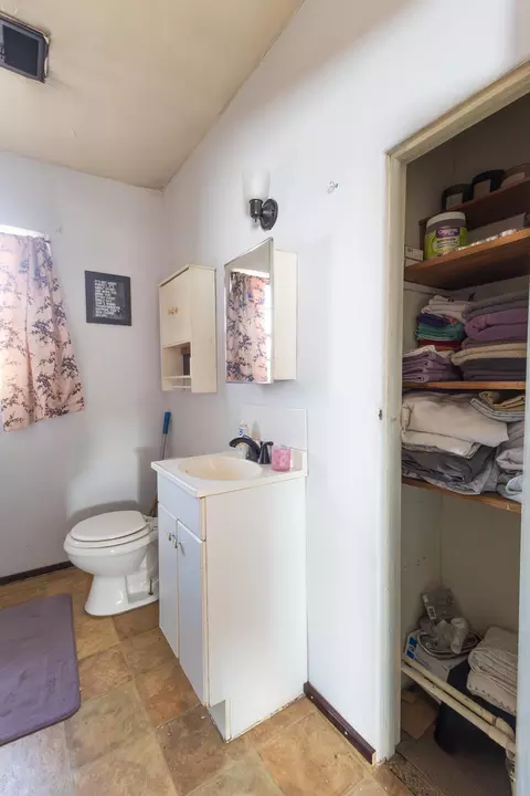 304 E 6th St, Salisbury, MO 65281 photo 15