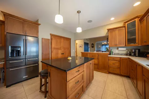 Kitchen - 10969 E Bowling Ln, Columbia, MO 65201 photo 7 of 12