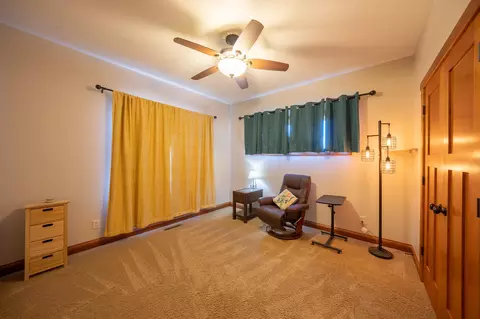 Bedroom - 10969 E Bowling Ln, Columbia, MO 65201 photo 3 of 7