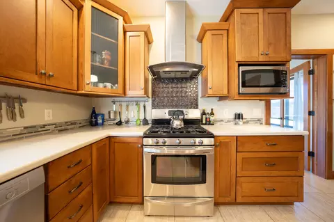 Kitchen - 10969 E Bowling Ln, Columbia, MO 65201 photo 2 of 12