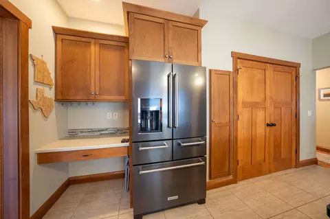 Kitchen - 10969 E Bowling Ln, Columbia, MO 65201 photo 5 of 12