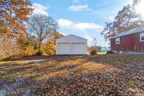 Exterior - 4370 State Road J, Fulton, MO 65251 photo 6 of 15