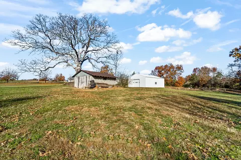 Exterior - 4370 State Road J, Fulton, MO 65251 photo 3 of 15