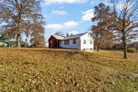 Exterior - 4370 State Road J, Fulton, MO 65251 photo 9 of 15