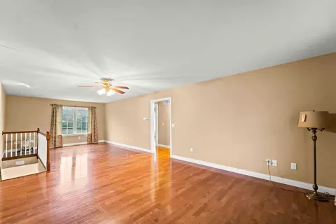 Living - 4370 State Road J, Fulton, MO 65251 photo 1 of 4