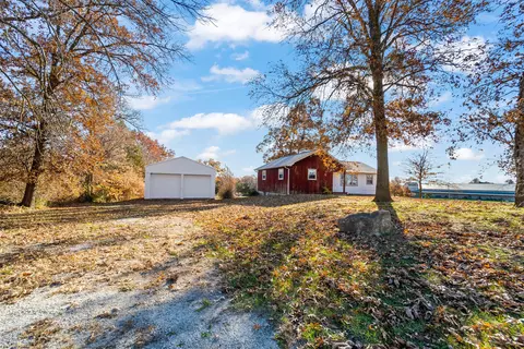 Exterior - 4370 State Road J, Fulton, MO 65251 photo 7 of 15
