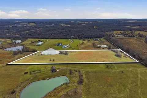E Bowling Ln, Columbia, MO 65201 photo 15