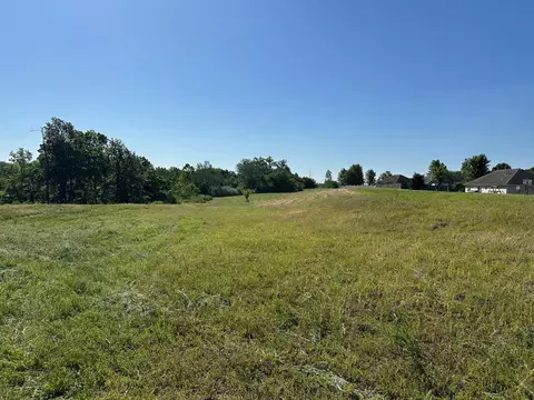 Kit Carson Dr, Boonville, MO 65233 photo 2