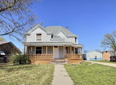 123 E Cooper St, Tipton, MO 65081