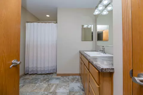 Bath - 9325 E St Charles Rd, Columbia, MO 65202 photo 4 of 4