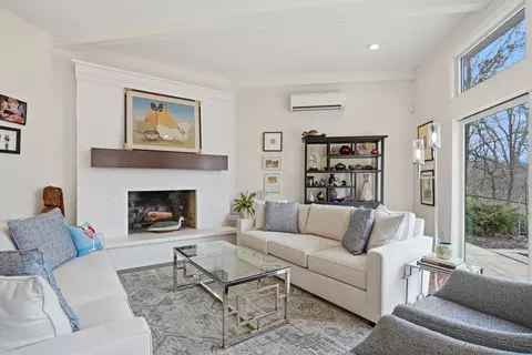 2111 Rock Quarry Rd, Columbia, MO 65201