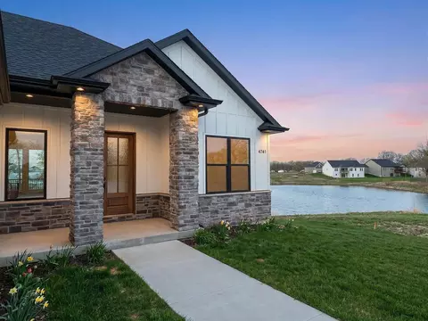 4741 Stayton Fry, Columbia, MO 65201