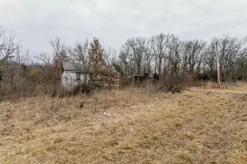 11 E 124, Sturgeon, MO 65284 photo 3